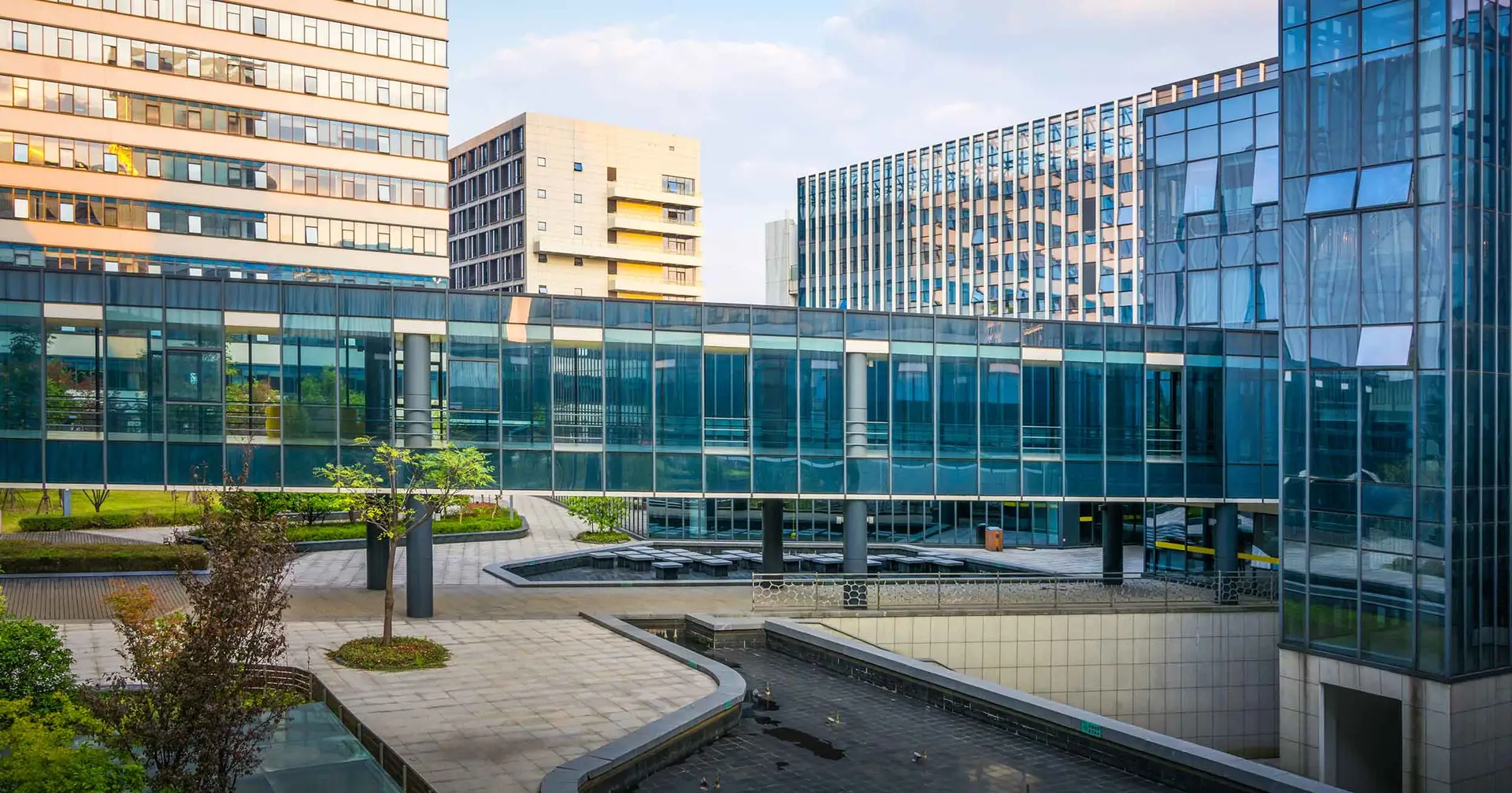 Climate Action: The ROI of Decarbonization in the Healthcare Industry